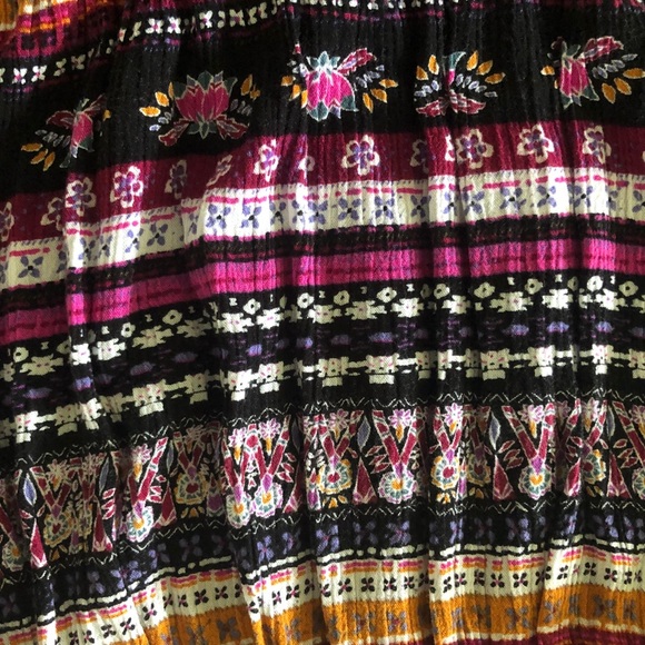 Colorful Top - Picture 2 of 3